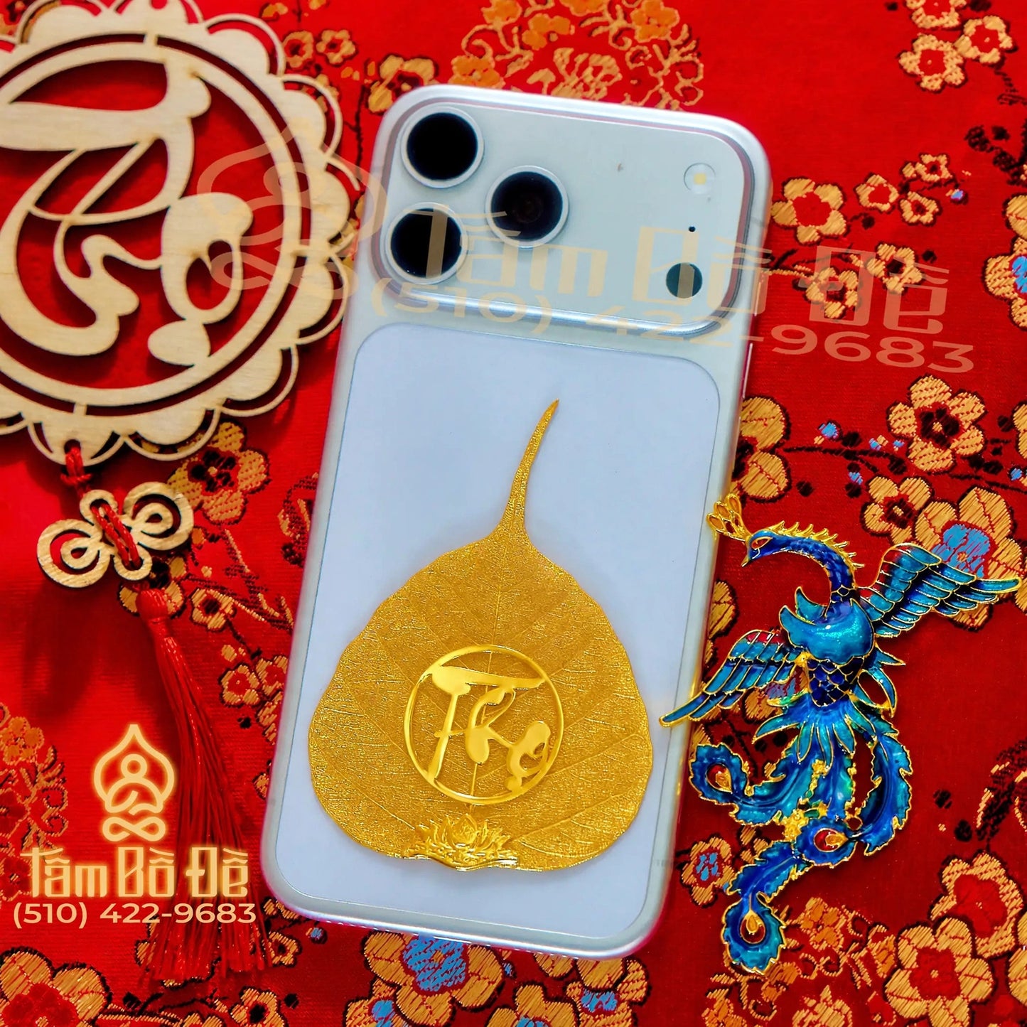 Calligraphy "THỌ" 24K Gold-Plated Bodhi Leaf Phone Case Charm