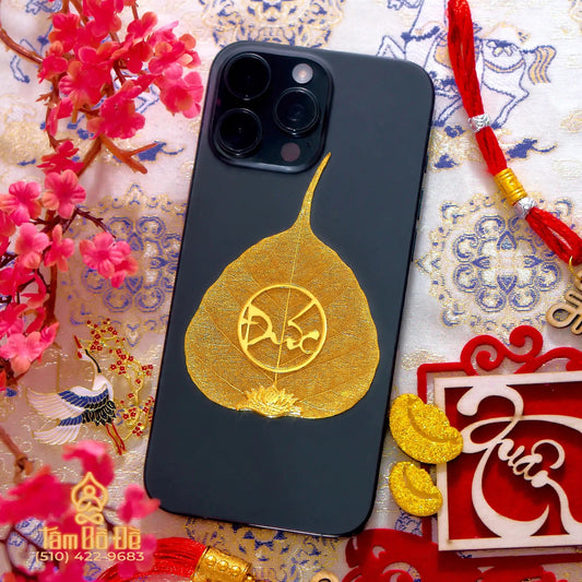 Calligraphy "ĐỨC" 24K Gold-Plated Bodhi Leaf Phone Case Charm
