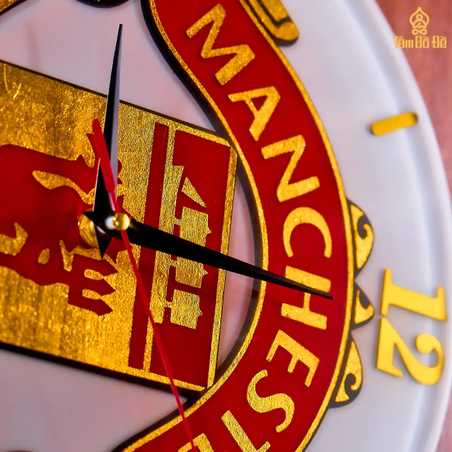 Manchester United Gold-Plated Wall Clock