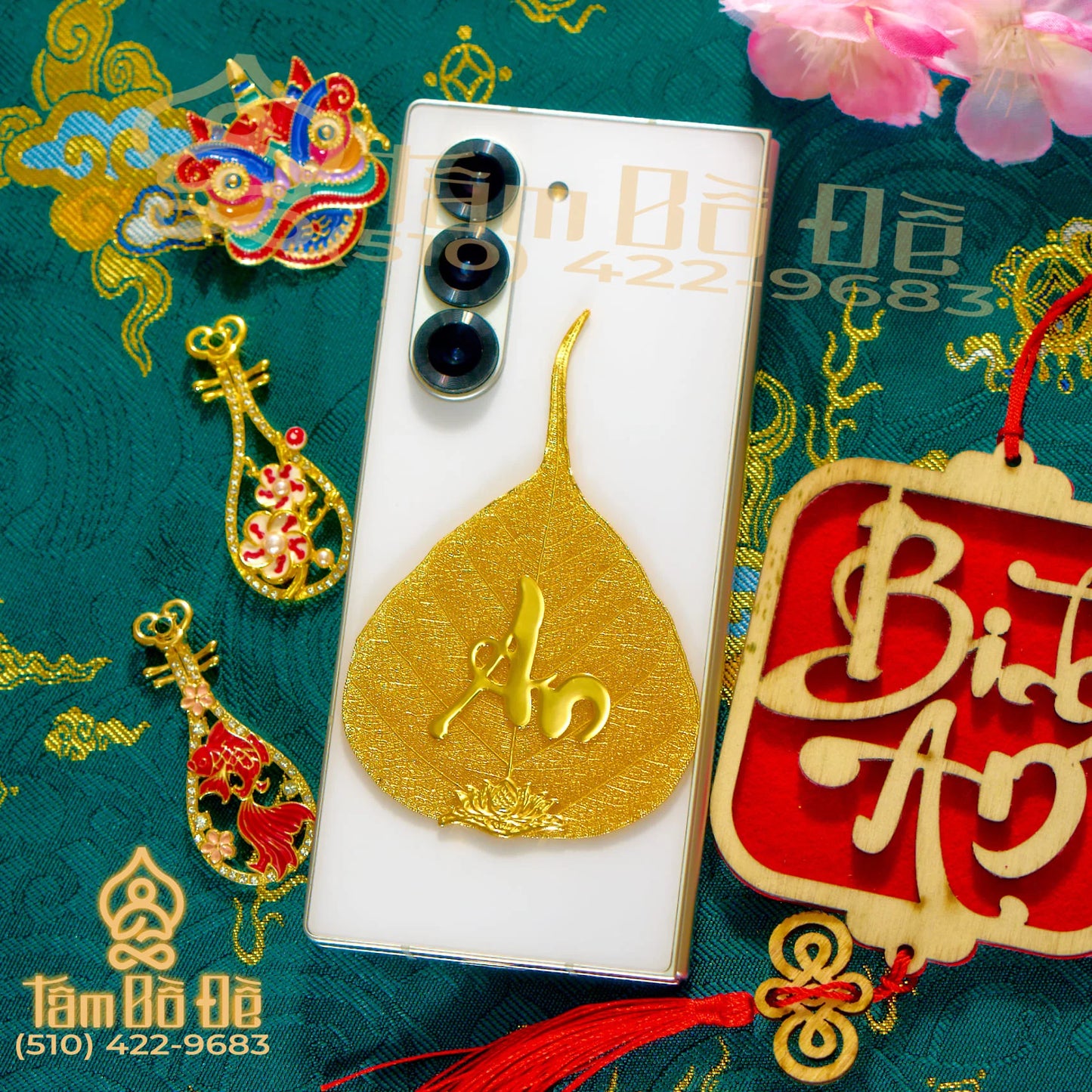 Calligraphy "AN" 24K Gold-Plated Bodhi Leaf Phone Case Charm