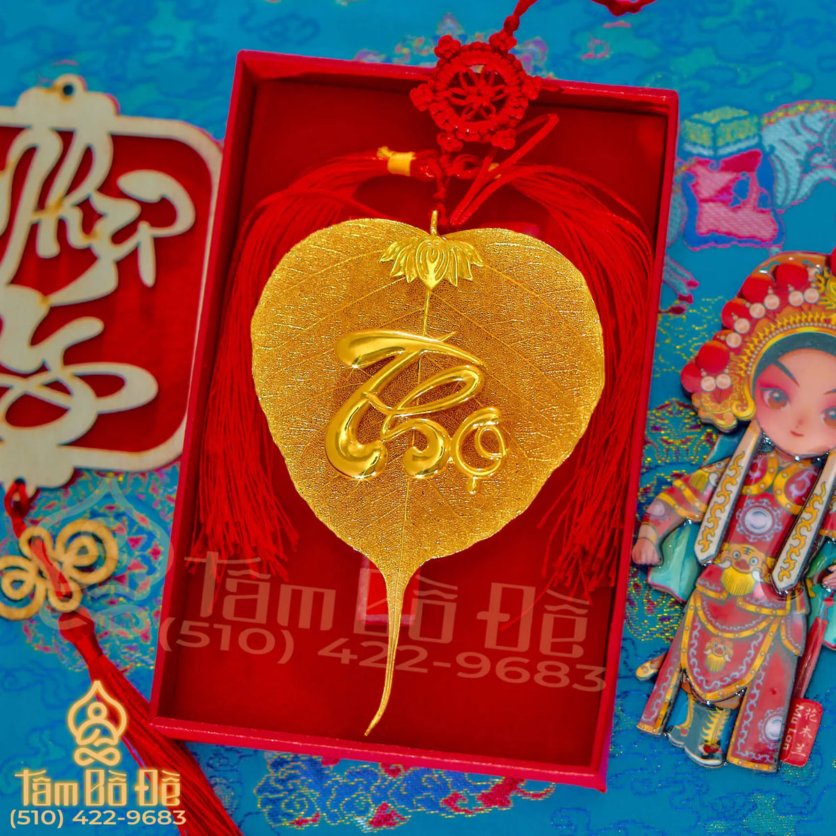 Lotus & Calligraphy "THỌ" 24K Gold-Plated Bodhi Leaf Car Hanging Charm